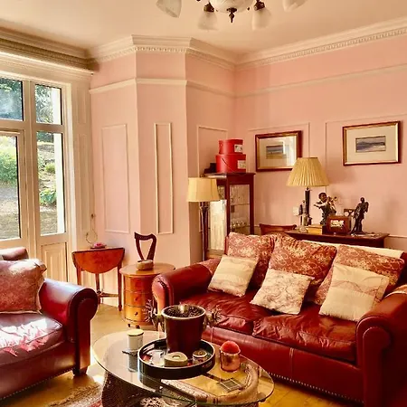 Feriehus Charming 3-bed Victorian House In